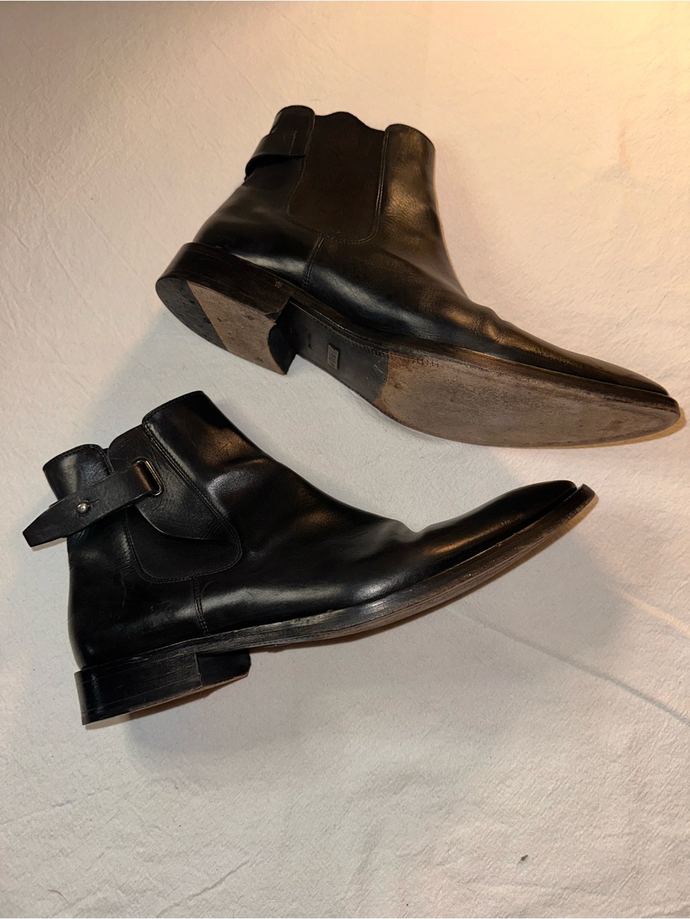 Hugo Boss 9.5 Black Leather Chukka Boots with Buckle Strap EUC
